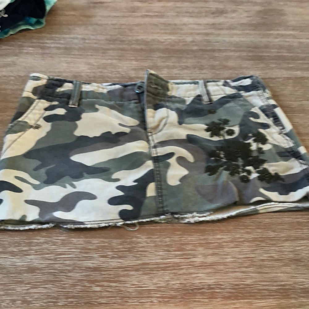 Camo mini skirt by roxy